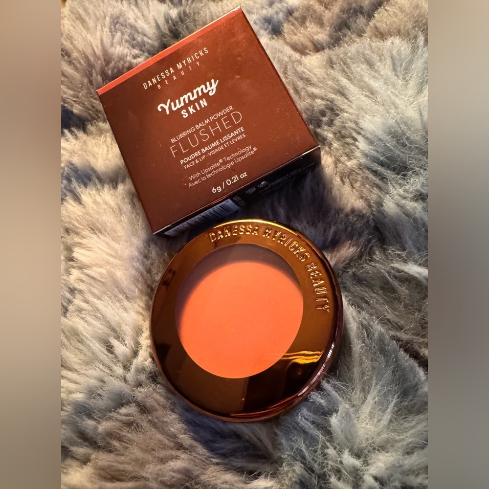 Danessa Myricks Beauty Yummy Skin Blurring Balm Powder - Rosè N Brunch ⭐️